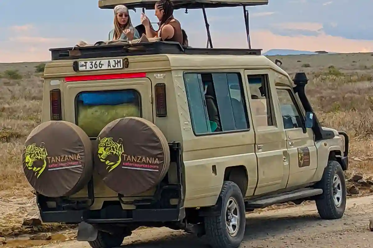 4 Days Serengeti & Ngorongoro Migration Safari 2026-2027 - 4 Day Great Migration Safari 2026