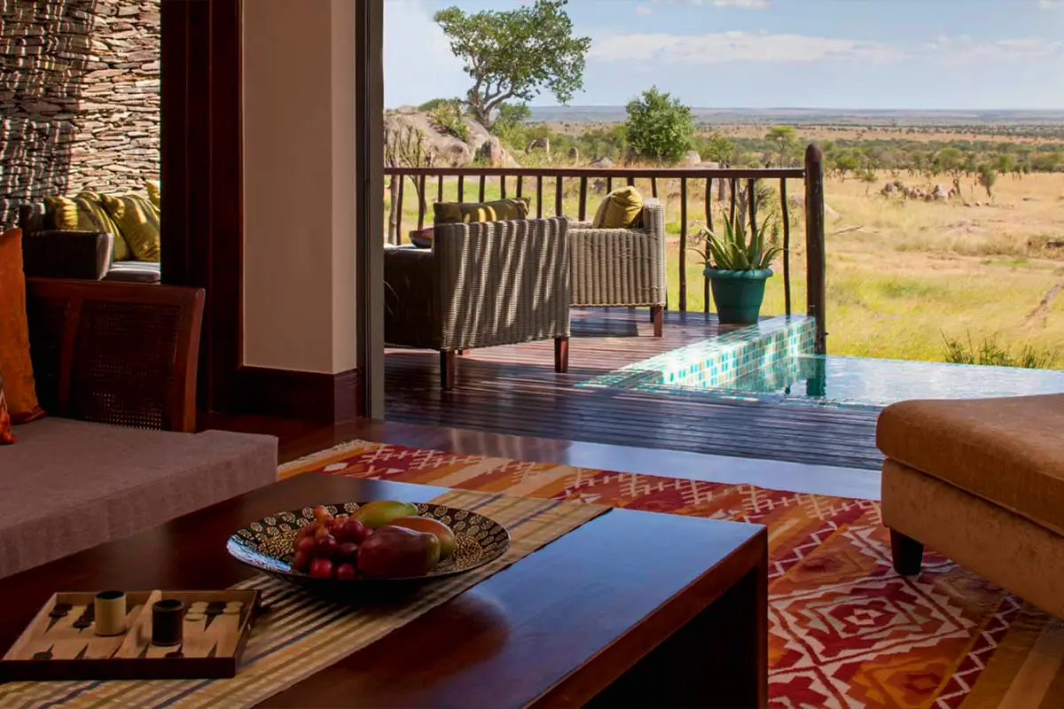 Four Seasons Serengeti Luxury Safari Lodge