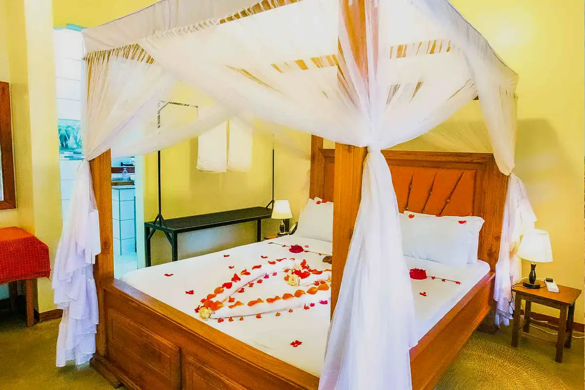 Honeymoon Room