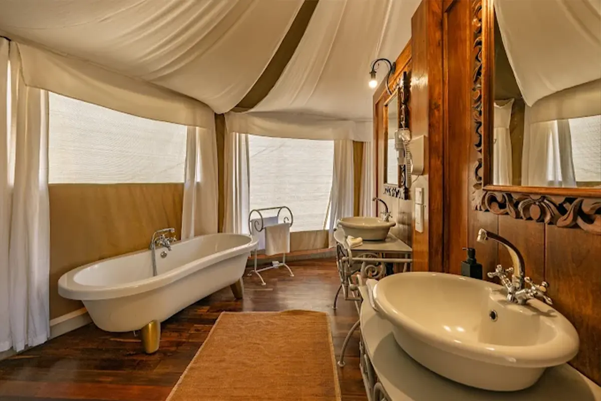 Lake Masek Tented Lodge