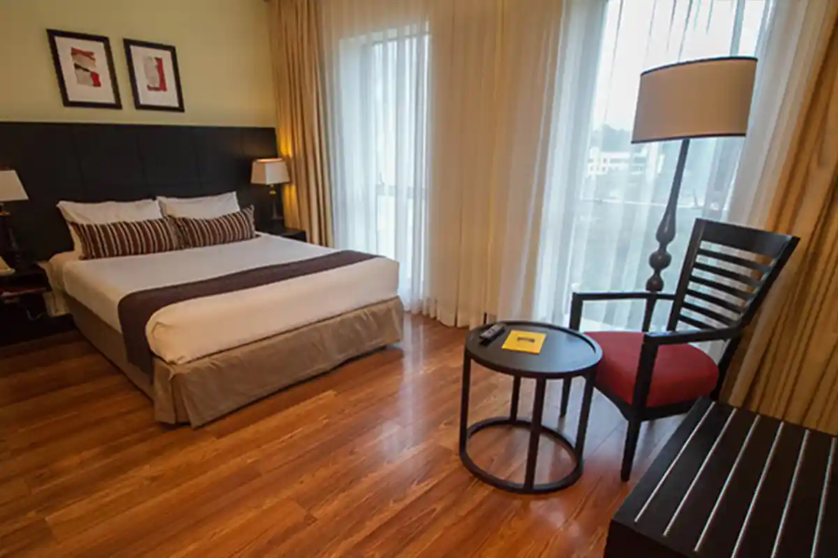 Mount Meru Hotel
