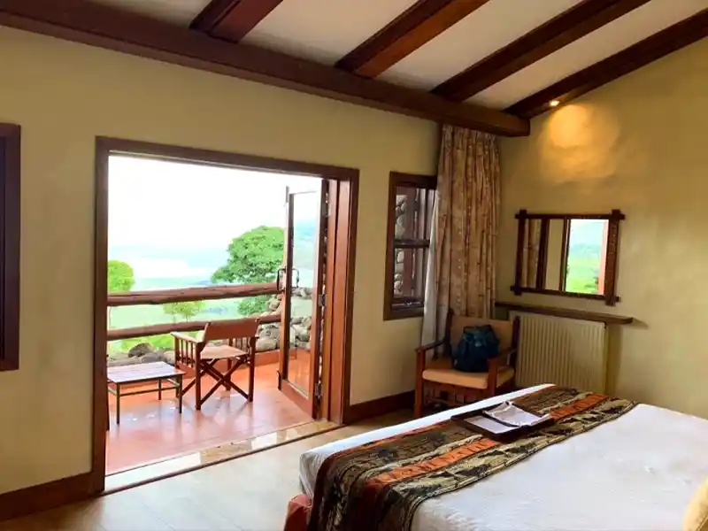 Ngorongoro Serena Safari Lodge blending into crater rim