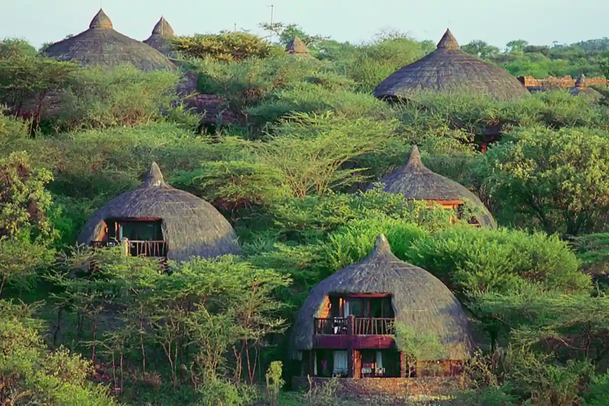 Serengeti Serena Safari Lodge on kopje