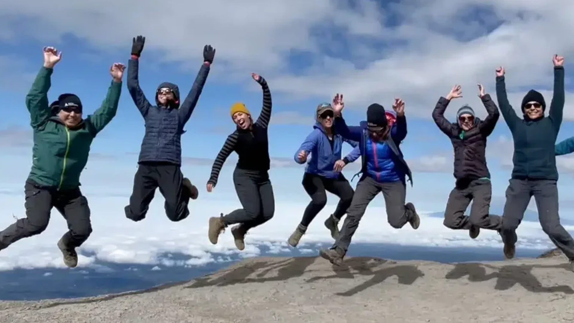 Kilimanjaro last minute deals - Discounted summit adventures